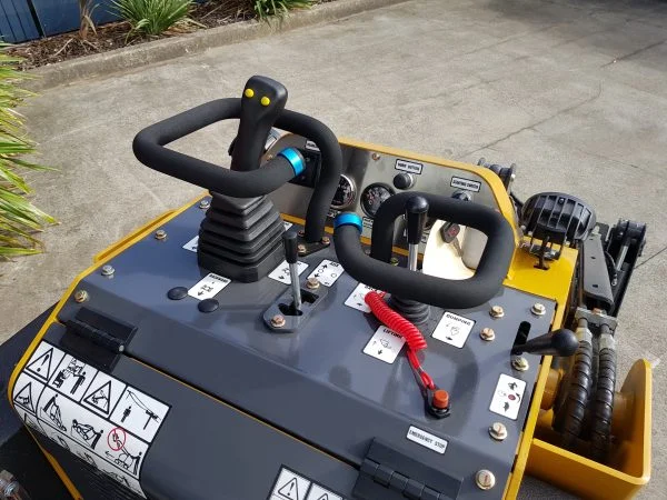 skid steer loader, compact loader,